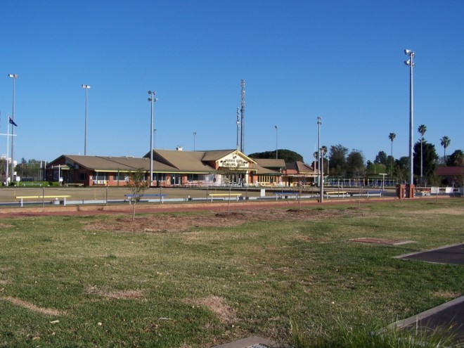 Large Country Bowling Club. Dubbo