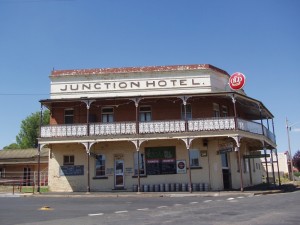 Junction Hotel. Canowindra
